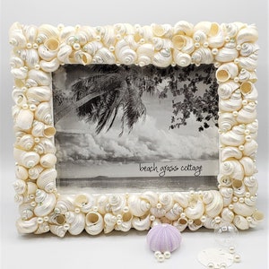 Beach Decor Seashell Frame, Nautical Coastal Decor Beach Wedding Gift or Shower Gift Shell Picture Frame, 5x7"