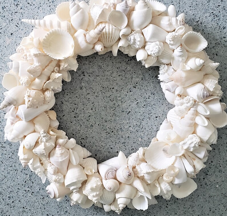 Beach Decor Seashell Wreath, Nautical Decor WHITE Shell Wreath, Coastal Decor Beach Wreath, Sea Shell Wreath, Seashell Decor, 12 WHITE image 1