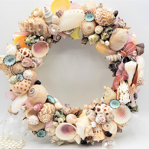 Beach Decor Seashell Wreath, Nautical Decor Shell Wreath, Coastal Decor Beach Wreath, Sea Shell Wreath, Seashell Decor, 12"