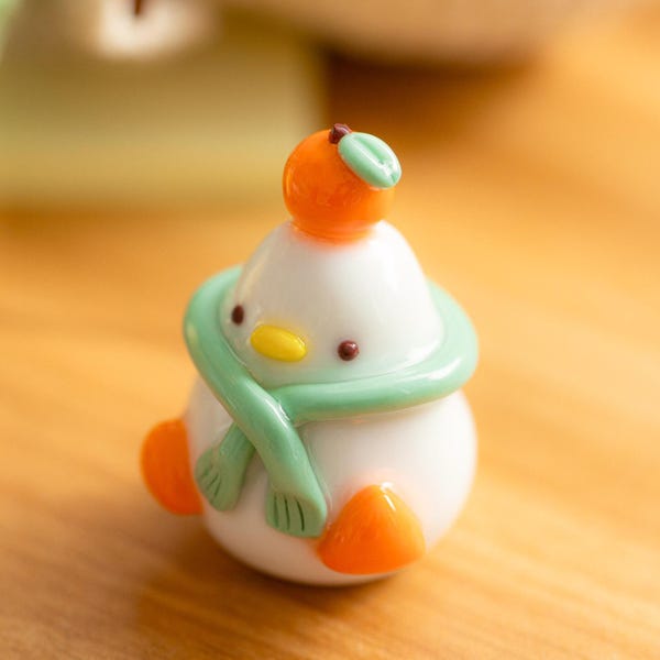 Pato mandarina de arcilla para escritorio: Decoración de oficina kawaii