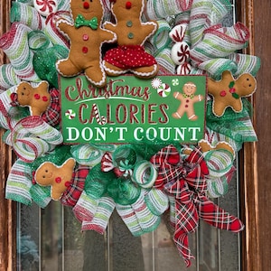 Christmas Gingerbread Wreath