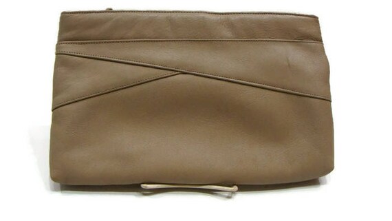 Vintage Leather Crossbody Bag Clutch Bag With Str… - image 2