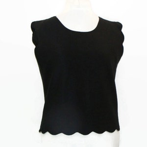 OOAK Black Scallop Edge Sleeveless Top Black Sleeveless Top Scallop Edge Top Black Scallop Top Black Sleeveless Blouse Scalloped Tops 画像 1