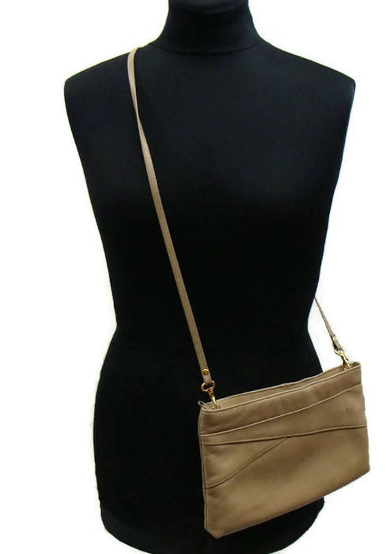 Vintage Leather Crossbody Bag Clutch Bag With Str… - image 1
