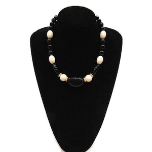 Vintage Black and White Necklace Vintage Collar Necklace Beaded Collar Necklace Vintage Beaded Necklace Chunky Collar Necklace