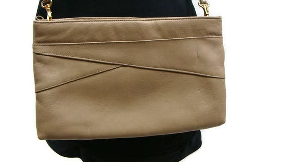 Vintage Leather Crossbody Bag Clutch Bag With Str… - image 4