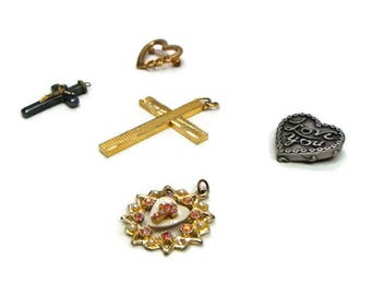 Vintage Necklace Pendants Vintage Pins and Brooches Vintage Brooches