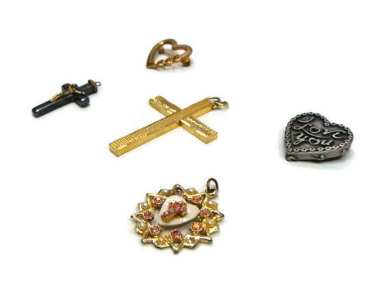 Vintage Necklace Pendants Vintage Pins and Brooch… - image 1