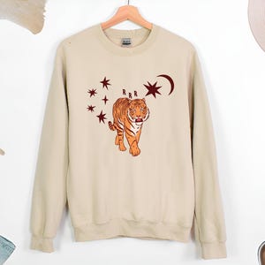 Tiger Sweatshirt, Retro Tiger Lover Hoodie, Celestial Tiger Sweatshirt, Asian Tiger Hoodie, Zodiac Aesthetic Sweatshirt, Astrology Hoodie