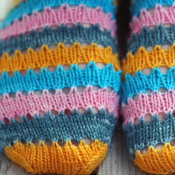 Easy Pattern For Self Striping Socks PDF Knitting Pattern