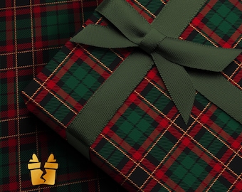 Red and Green Plaid Christmas Wrapping Paper - Flannel Classic Rustic Tartan Holiday Gift Wrap for Traditional and Cozy Presents