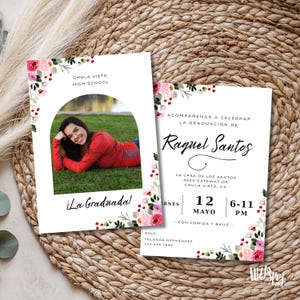 Spansk examensinbjudan: Blommig examensfestinbjudan, redigerbar 5x7 Canva digital nedladdning bild 8