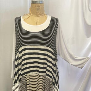 Plus Size Top, Lagenlook Tunika, Lagenlook Top, Plus Size Tunika, Damen Tunika Top, Mix Streifen, Schwarz, Strick Gr. 2 passend für 3X,4X Büste bis 168cm
