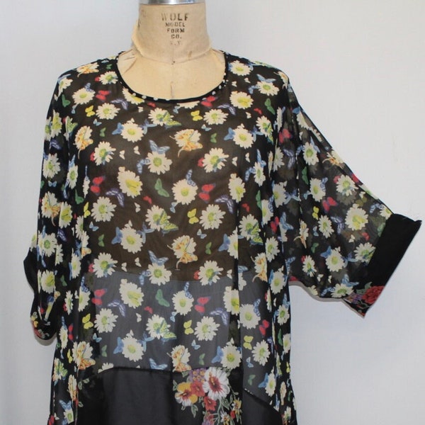 Plus Size Tunic Top, Coco and Juan, Lagenlook Plus Size Top, Black Floral, Print Tunic Top Topper, One Size Plus, Fits 1X,2X,3X, B: 62"