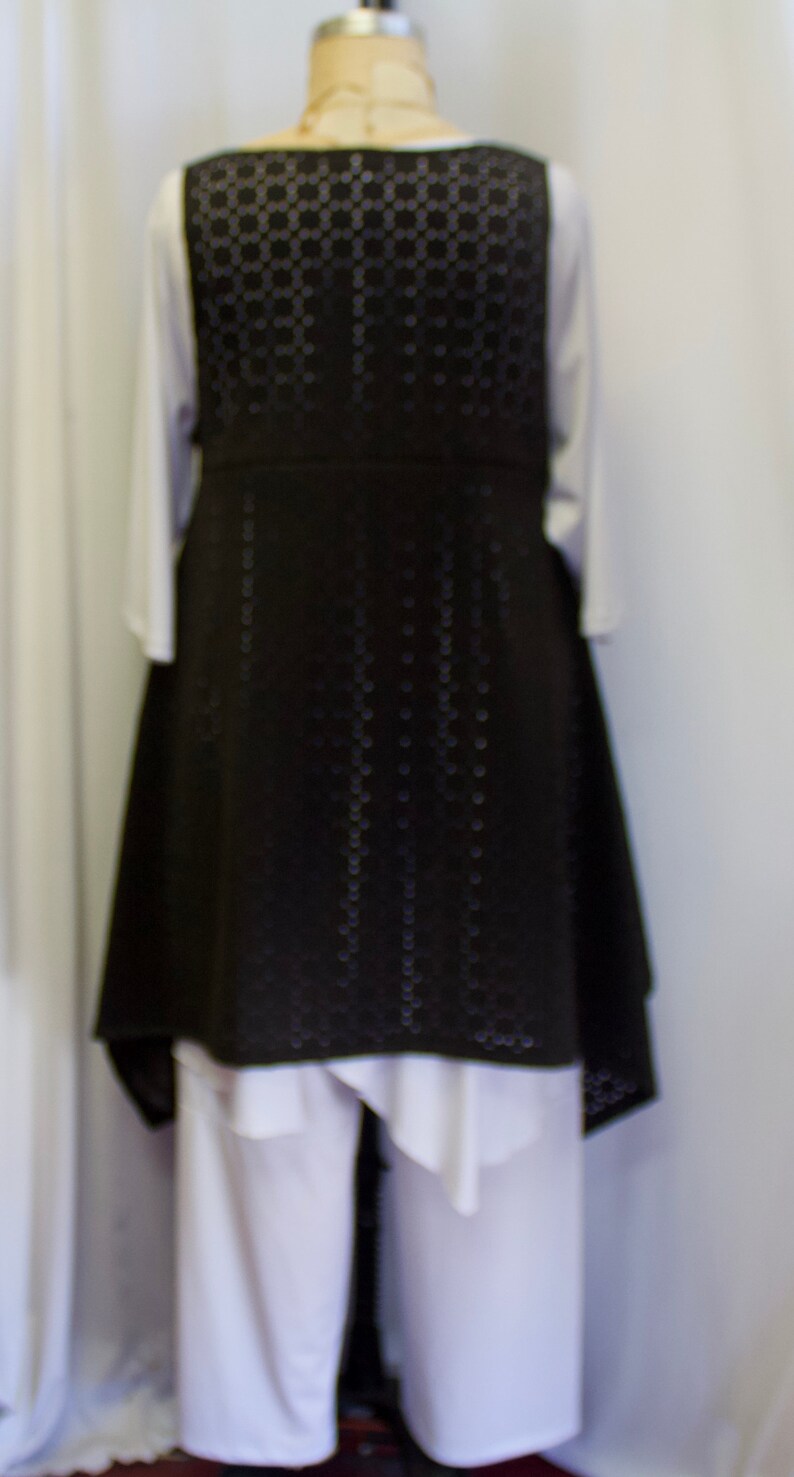 Plus Size Tunic Top Black Cutwork Knit Fits 1X,2X Bust to 50 Lagenlook Tunic Plus Size Top Boho Top Size 1 Coco and Juan Layering