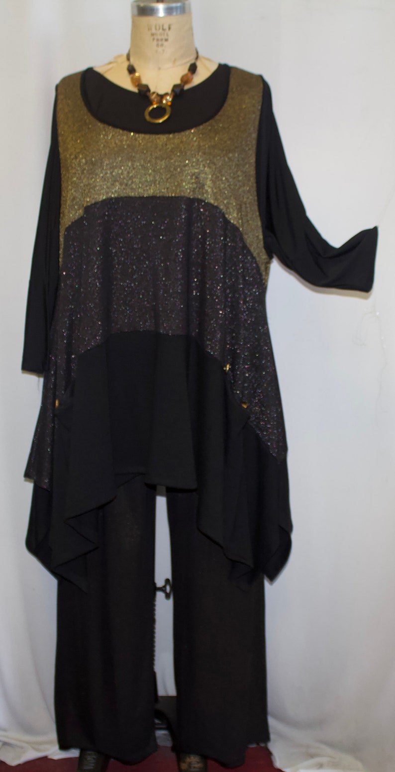 Plus Size Tunic Gold Black Sweater Knit size 1 fits 1X2X Coco and Juan bust 50 Plus Size Top Lagenlook Tunic Top Women/'s Jumper