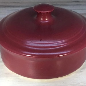 Handmade pottery butter dish with lid-ceramic lidded butter dish--serving dish-round butter dish--CHOOSE YOUR GLAZE--Gift Idea--