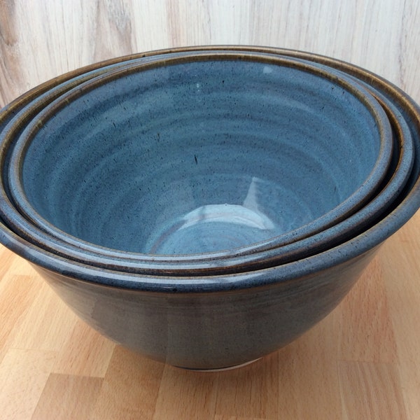 3-piece Nesting Bowl Set--Set of 3 ceramic bowls--Twilight Blue-handmade pottery mixing bowls--serving or mixing bowls-Gift Idea