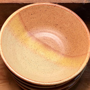 Handmade Pottery Pasta Bowl--Choose Your Glaze--Hand Thrown Stoneware Serving Bowl--Hand Crafted Ceramic 5 cup Pasta, Salad, or Fruit bowl