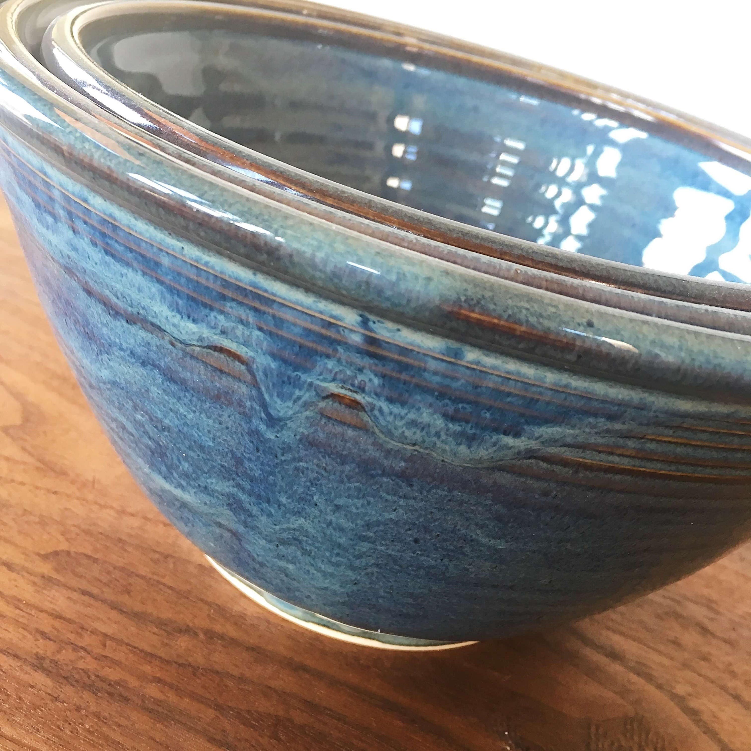 pottery bowl sethandmade ceramic bowlsset of three nesting bowls