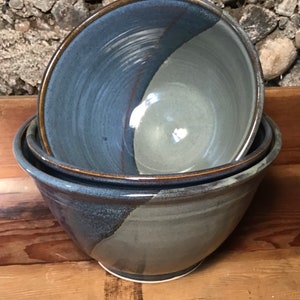 Set of 3 Nesting Bowls--Handmade Ceramic 3 piece Mixing Set--Slate/Twilight--Handmade pottery serving/mixing bowls--stoneware bowl set