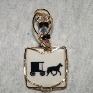 Wire Wrapped Horse and Carriage Pendant, porcelain pendant, horse pendant, carriage pendant, 14 kt gold, Swarovski crystals