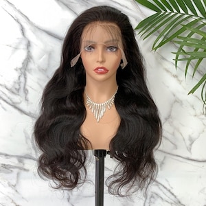 Natural Black Body Wave Lace Front Human Hair Wigs Brazilian Remy Hair Transparent Lace Frontal Wig For Women Glueless Pre Plucked Wigs
