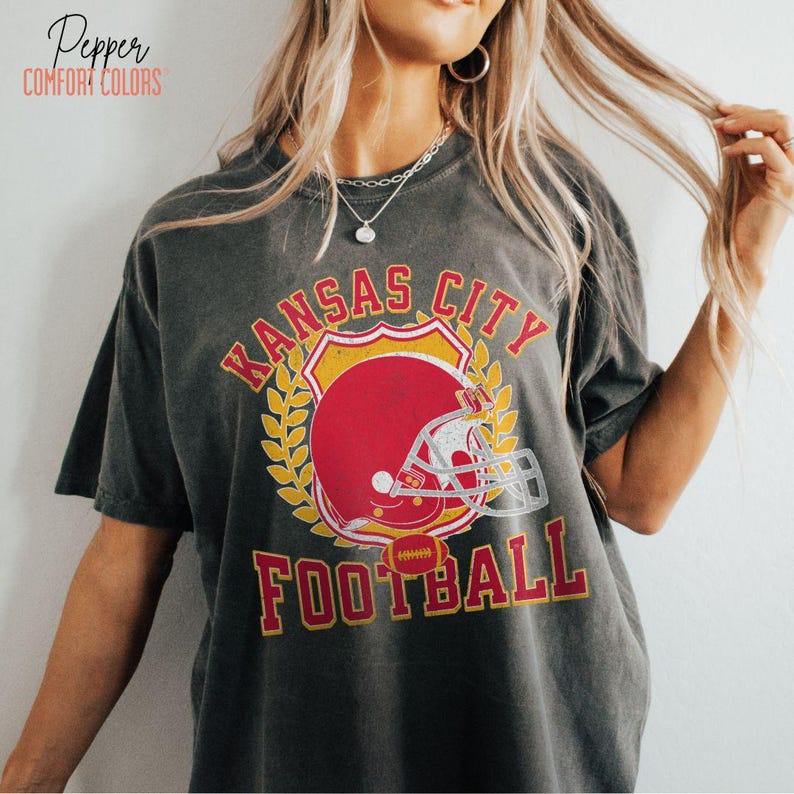 Vintage Kansas City Football Sweatshirt or Shirt: Comfort Colors, KC Game Day Apparel zdjęcie 6