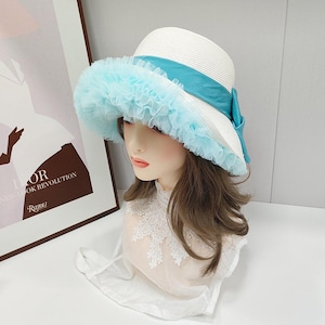 White Wide Brim Sun Hat: Foldable Beach Hat with Lace Bow