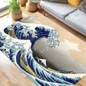 Grabado en madera ukiyo-e japonés de época de La gran ola de Kanagawa (1760-1849) de Hokusai. Alfombra de bambú.