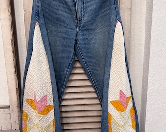 Cute Vintage Quilt Jeans size 29/8