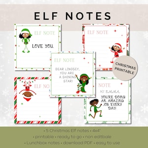 Op de afbeelding: Een verzameling van vijf kerstelfnotities, elk met een uniek ontwerp. De notities bevatten illustraties van elfen en feestelijke randen in rood, groen en wit. Sommige notities bevatten berichten zoals "Love You" en "Hi Emma, You're doing an amazing job every day!"