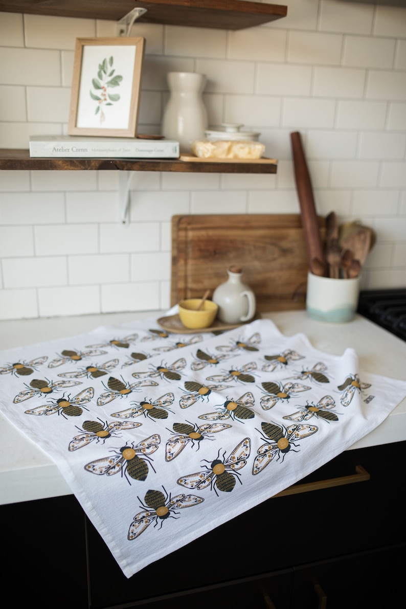 Gingiber Bee Tea Towel - Thumbnail 4