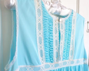 Vintage Aristocraft Turquoise Nylon Nightgown Lace Trim Pintuck Bodice Sleeveless Long Nightgown 70s Lingerie