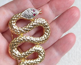 Vintage Gold Snake Brooch with Red Crystal Eyes – Coiled Serpent Statement Pin