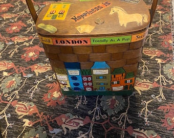 Vintage Caro-Nan mandtas • Speciaal gemaakt voor Woolf Brothers Kansas City • Handbeschilderde houten mandtas • Folk art tas uit de jaren 70