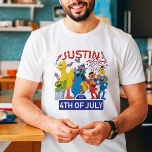 Maglietta personalizzata con il divertente cartone animato di Sesame Street, maglietta con il cartone animato dell'Indipendenza, Elmo del 4 luglio, maglietta con il cartone animato dell'America, maglietta per il Giorno dell'Indipendenza