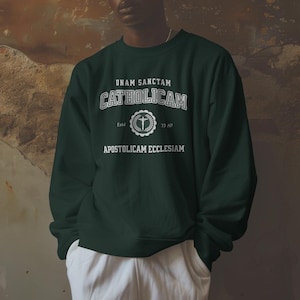 Catholic Crewneck l Catholic Hoodie l Unam Sanctam Catholicam l Latin Mass l Traditional Catholic Gift l Best seller