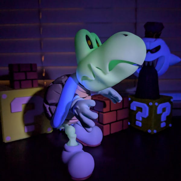 Glow-in-the-Dark Dry Bones Figure – 9.5” Poseable & Detachable Head – Mario-Inspired Collectible!