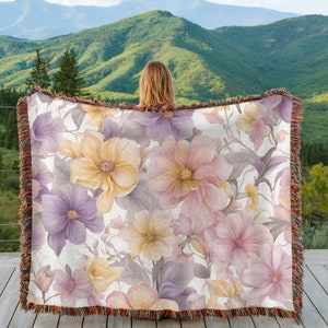 Floral Woven Blanket, Floral Cottagecore Flowers Throw Blanket Tapestry, Woven blanket, woven blanket wall hanging. woven throw gift, gift