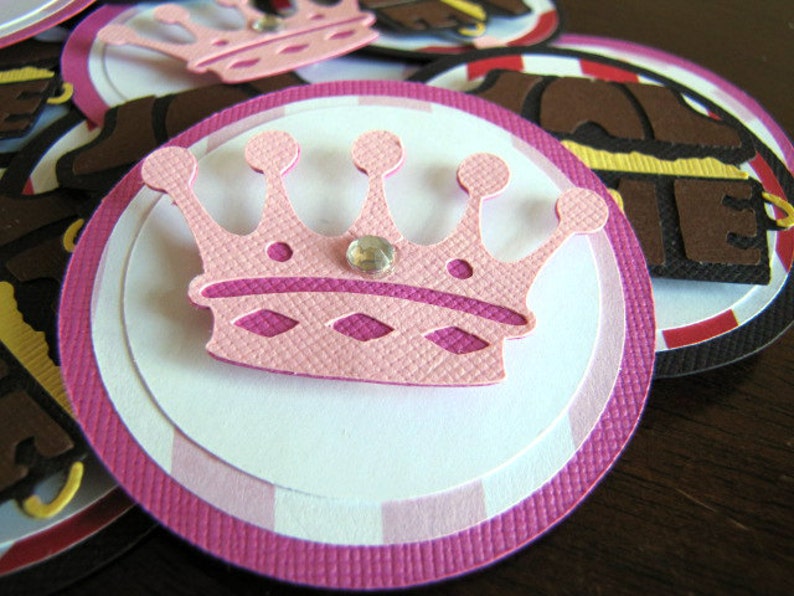 Set of 12 Pirate and Princess Favor Tags Princess and Pirate Party Tags Princess and Pirate Favor Tags Pirate and Princess Birthday