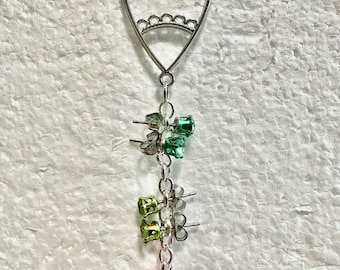 Porta pendientes 1 cadena de 15 pulgadas de largo cada una