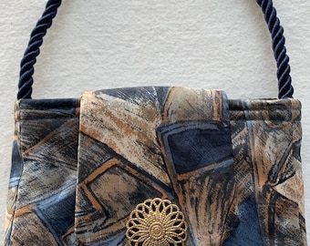 Tie Purse, Silk Tie Purse, Tie Evening Bag, Tie Evening Purse, man’s tie purse, Tie Clutch, Recycled Tie.