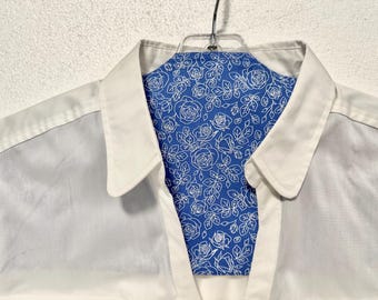 Funda para percha con cremallera y bolsillo oculto: para guardar joyas de viaje.