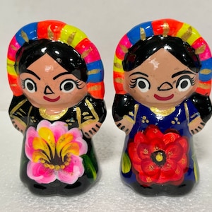 Salt and Pepper Shakers, NEW, Ceramic, Mexican Talavera, Senoritas