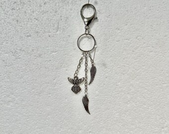 Llavero con dije de ángel, accesorio personalizado para bolso, mochila o monedero.