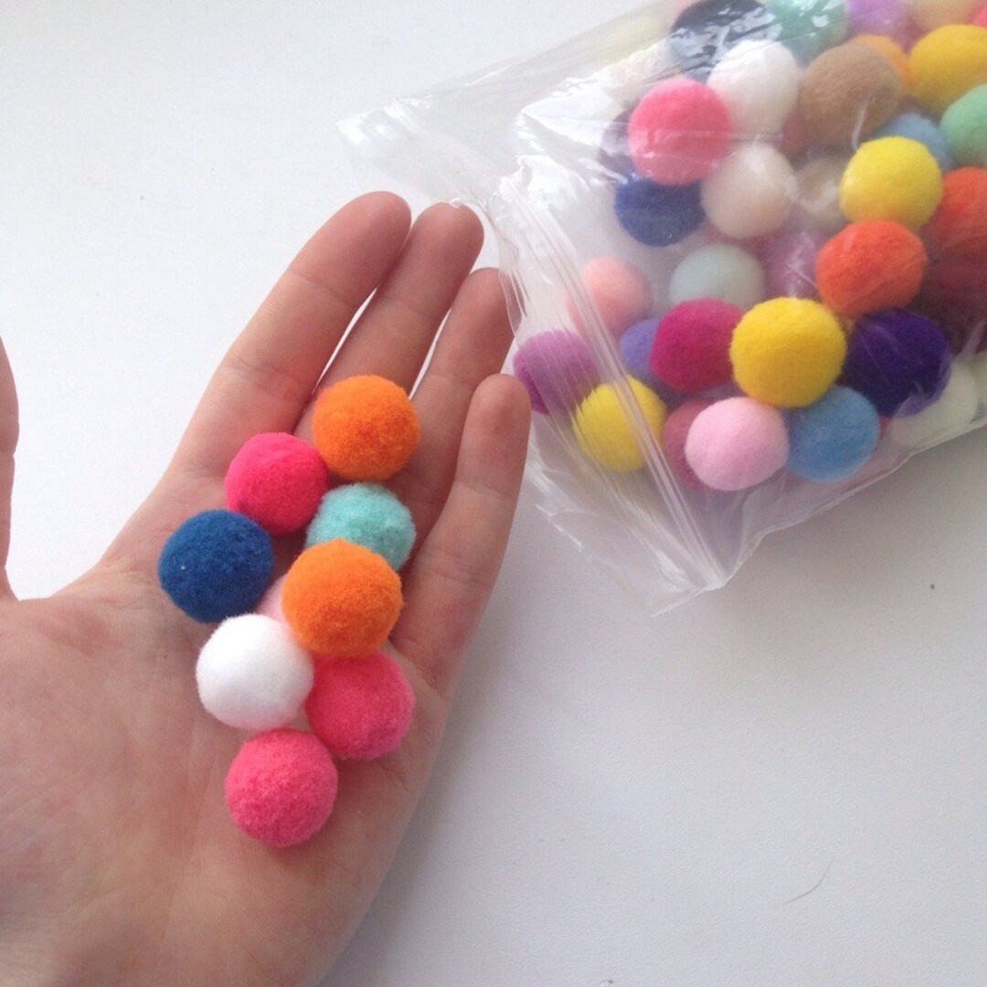 100pcs Mixed Color Pom Poms Fur Balls DIY Crafts Pompom for Kids