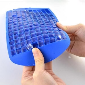 160 Grids Silicone Ice Cube Eco-Friendly Cavity Tray Mini Ice Cubes Small Fruits Mold Ice Maker for Ice Cube Making