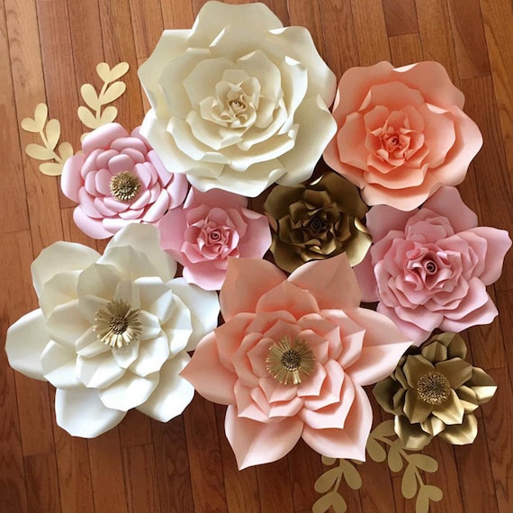 DIY Paper Flowers Backdrop - Party Ideas