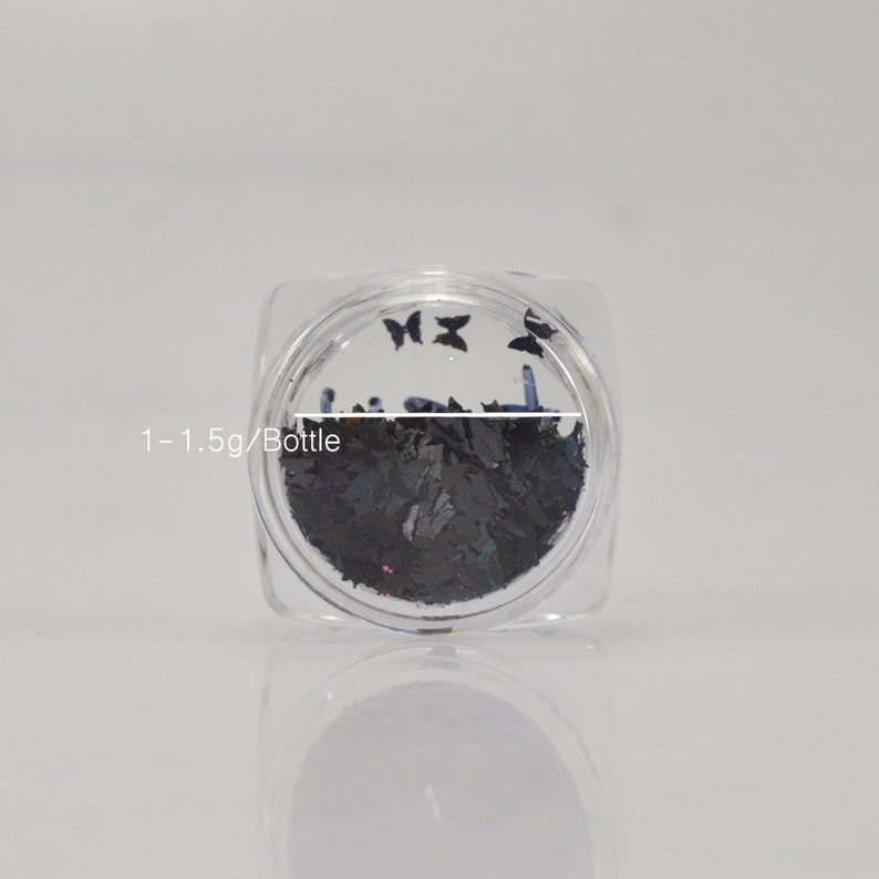 2019 New 1 Bottle Nail Art Sparkly Glitter Silver Laser Butterfly Sequins Slice Nail Thin Paillette Decoration 3D Tips